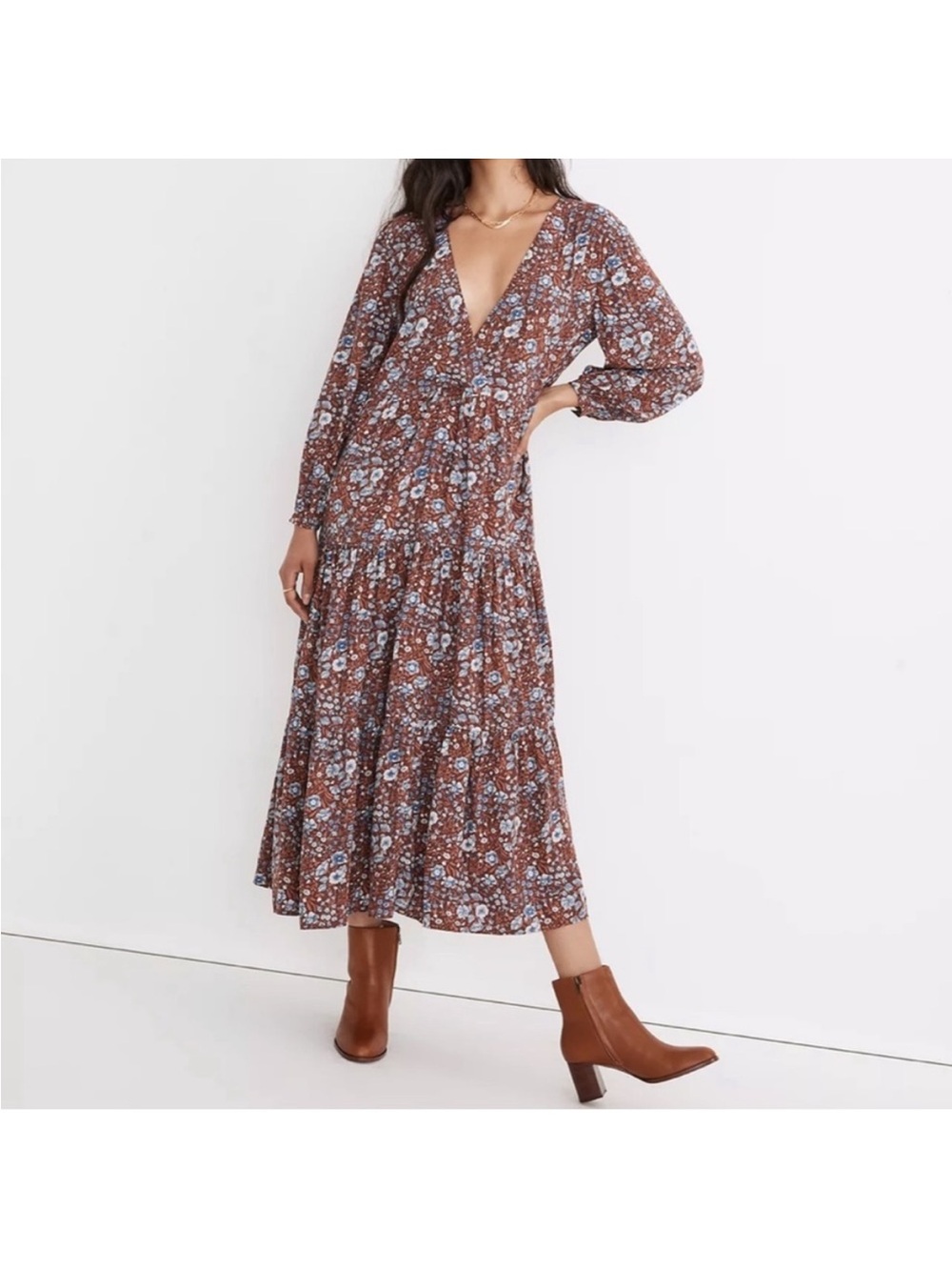 Madewell Brown Floral Tiered Maxi Dress with V-Neckline